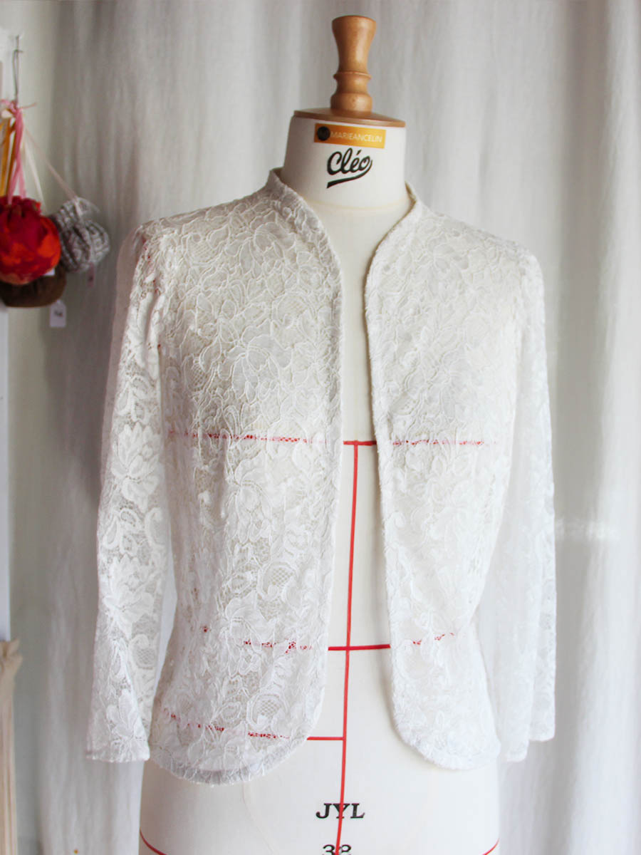 Petite Veste En Dentelle Marie Ancelin Artisan Couturier Petite Veste En Dentelle Marie Ancelin Artisan Couturier